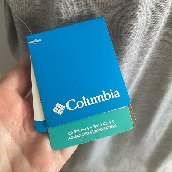 Columbia Women's Shadow Time Polo Shirt- Gray- Size XL- NWT - Picture 4 of 7